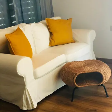 Old Village Apartament *